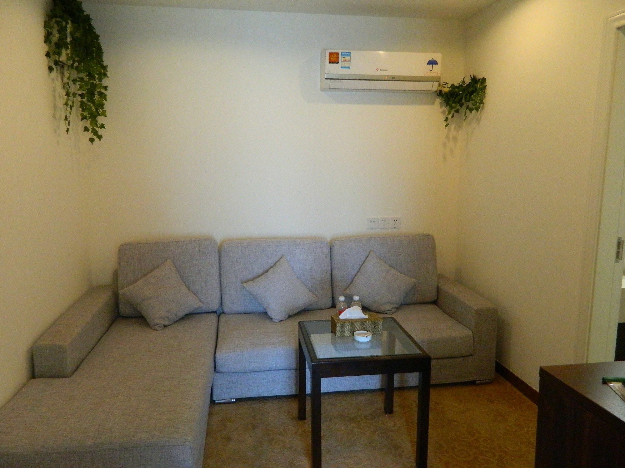 Coinfamily Hotel Шанхай Экстерьер фото
